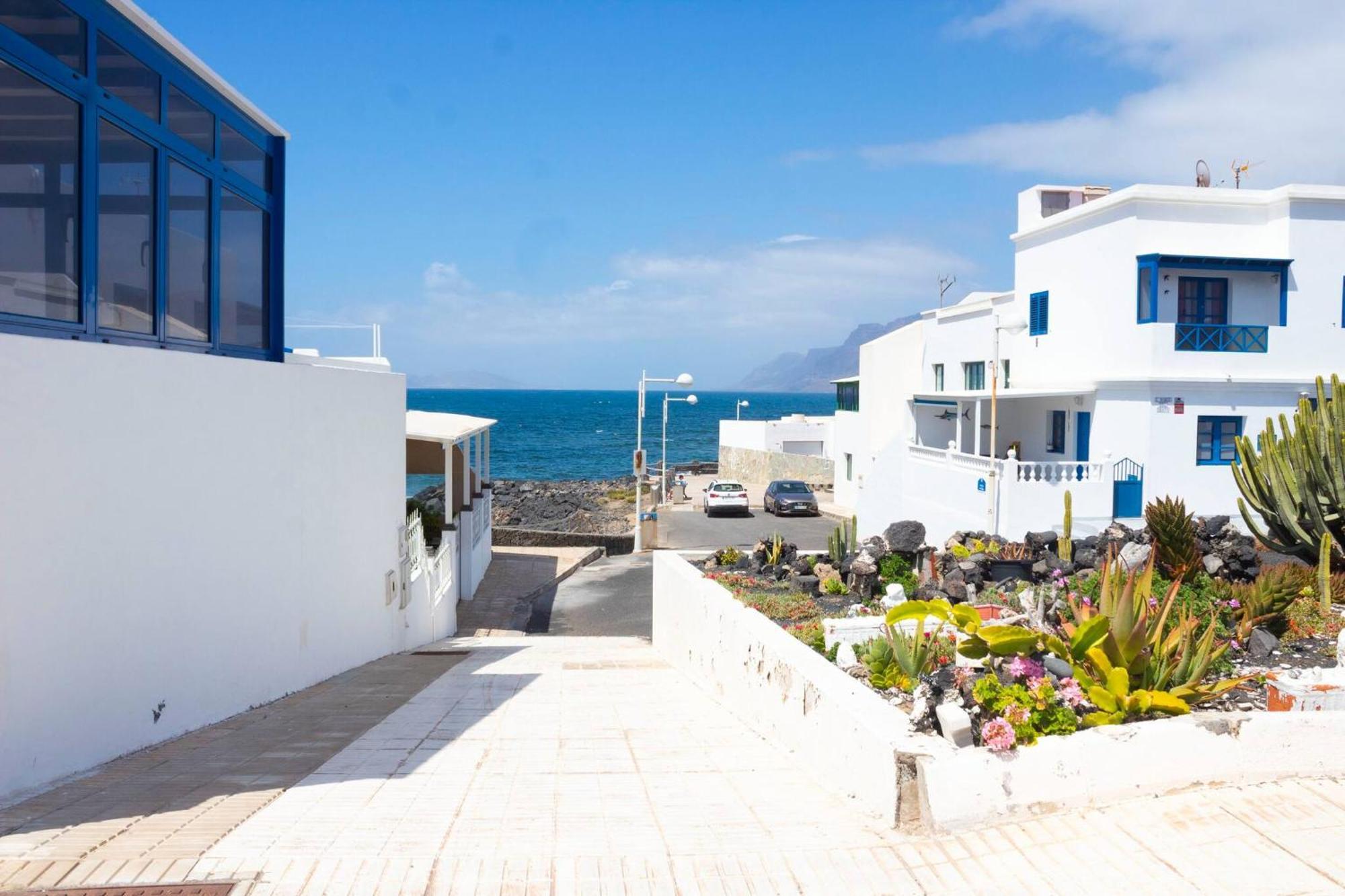 Casa Bianca Caleta De Famara Hotel Exterior foto