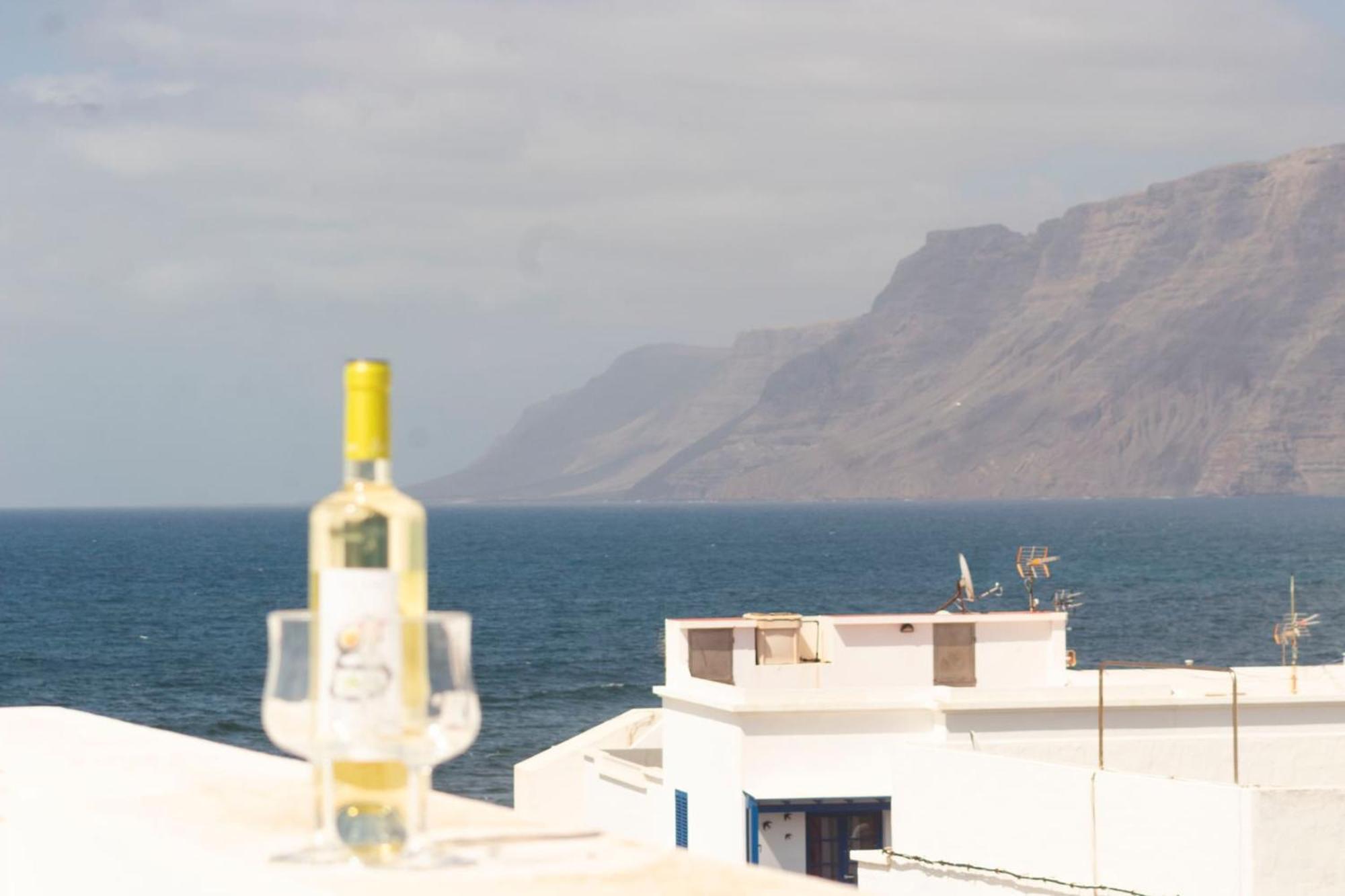 Casa Bianca Caleta De Famara Hotel Exterior foto